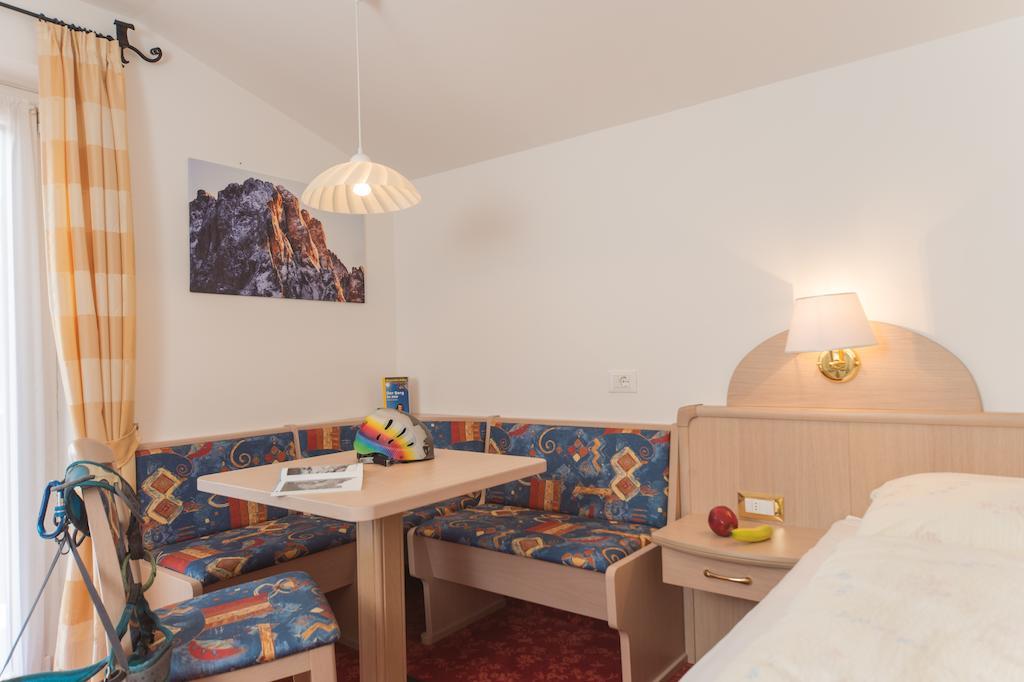 Kedul Lodge Santa Cristina Val Gardena Quarto foto