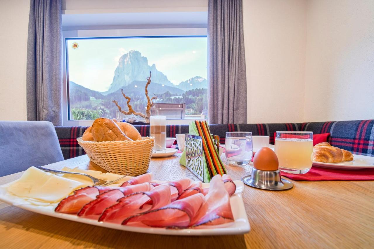 Kedul Lodge Santa Cristina Val Gardena Exterior foto